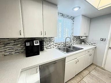 709 Hickory, Bradenton, FL 34208