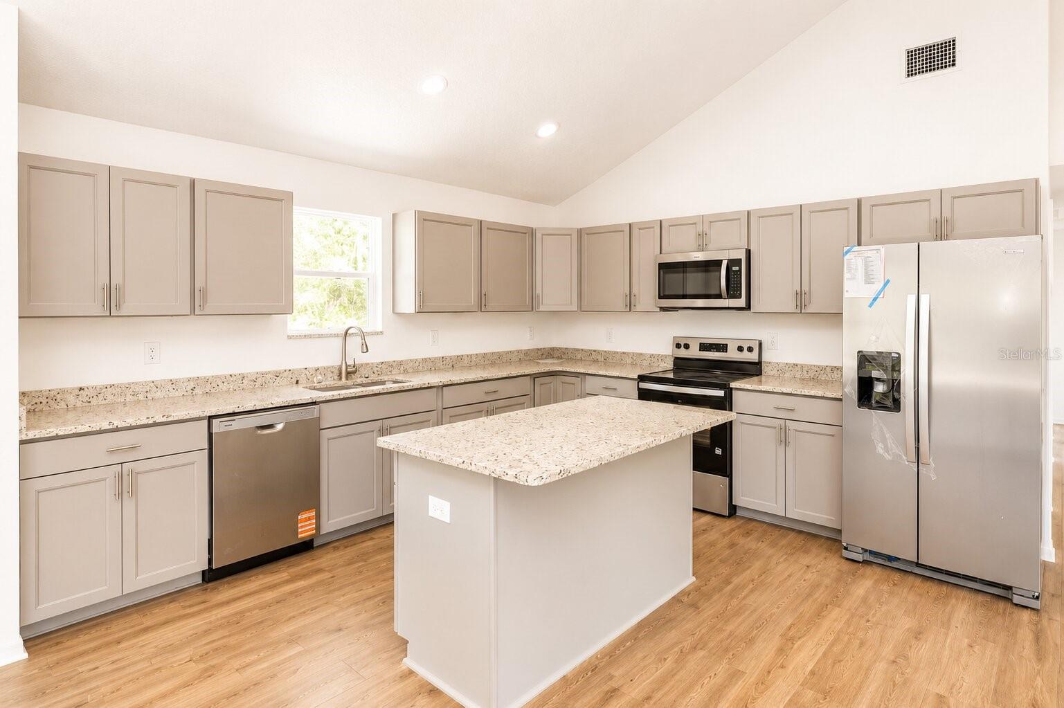 4839 Cr 686, Webster, FL 33597