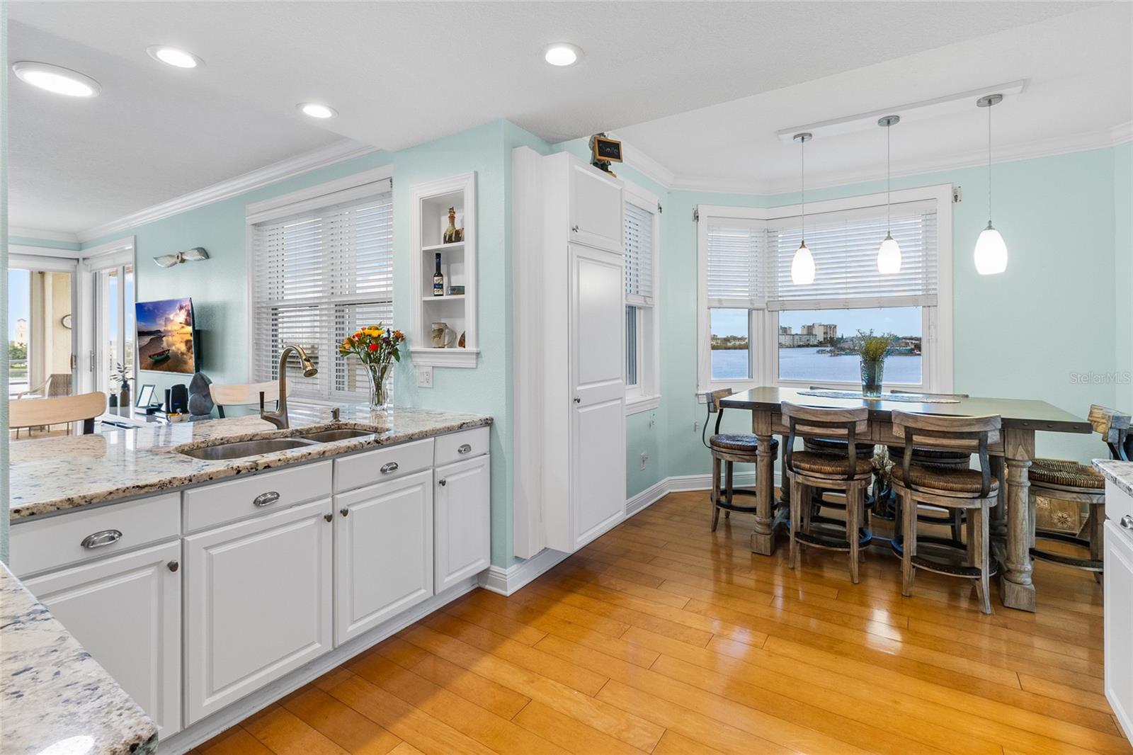 7974 Sailboat Key Unit 408, South Pasadena, FL 33707