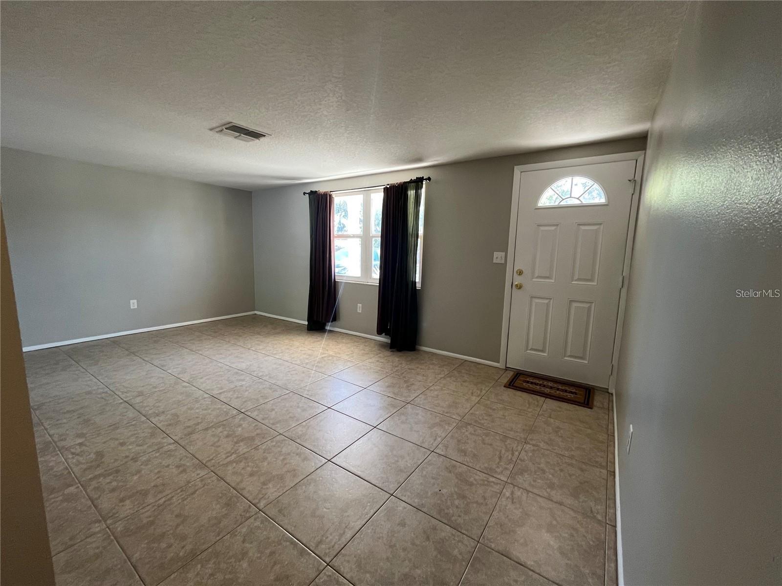 7407 University, Hudson, FL 34667