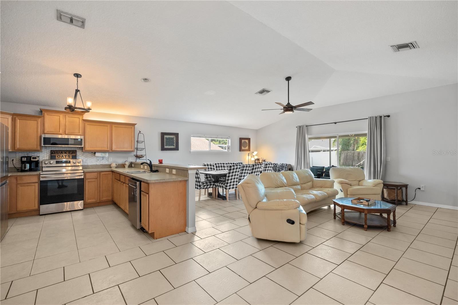 10022 Carole, Leesburg, FL 34788