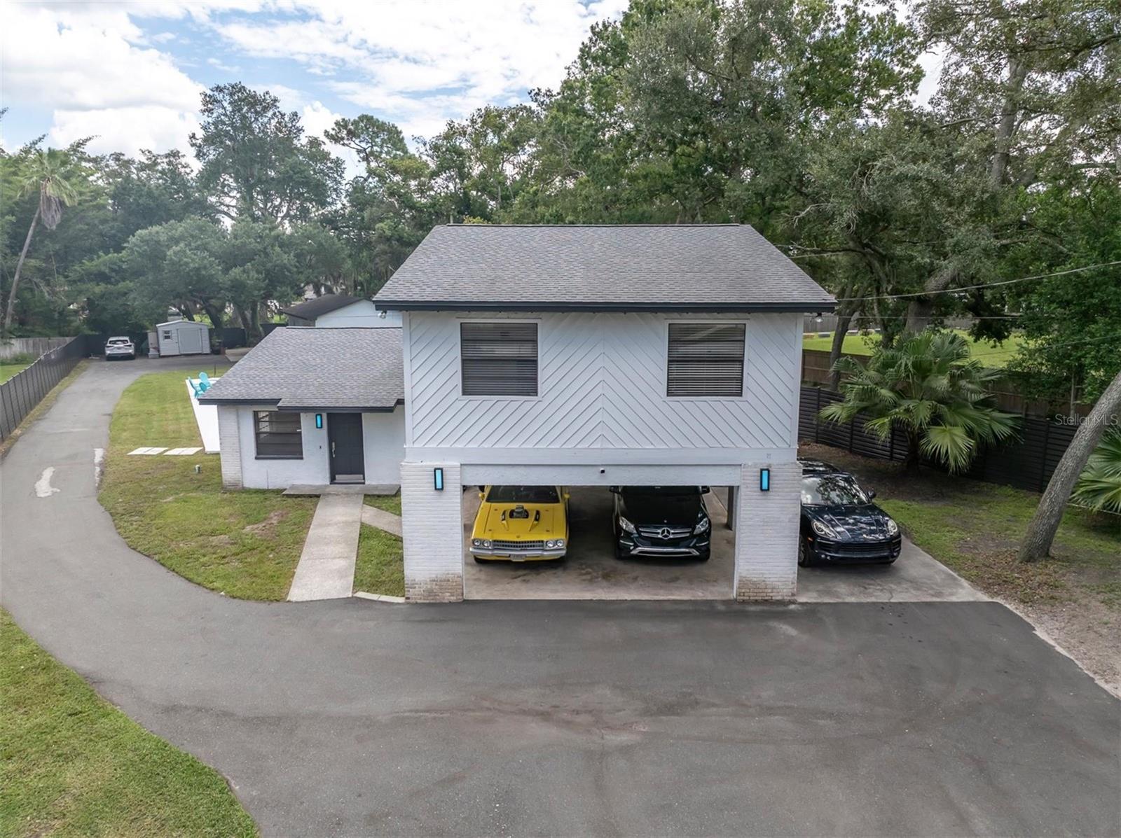 12409 Boulevard, Tampa, FL 33612
