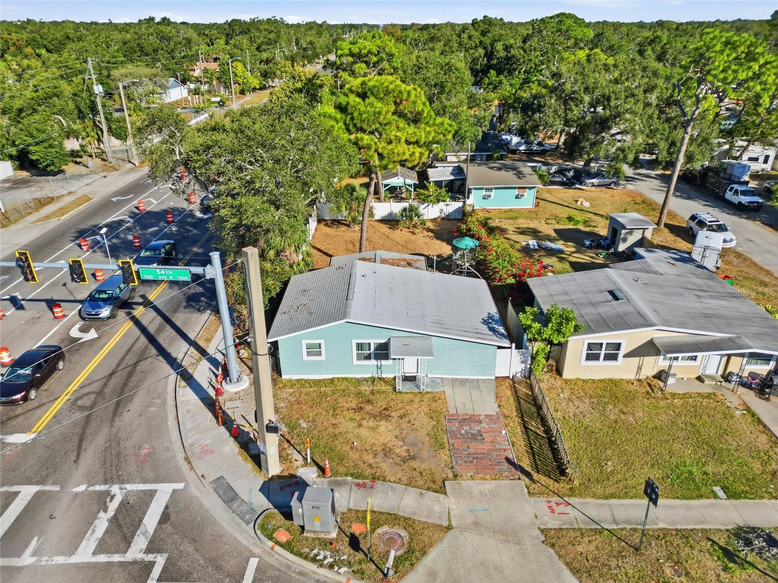 7095 54th, St Petersburg, FL 33709