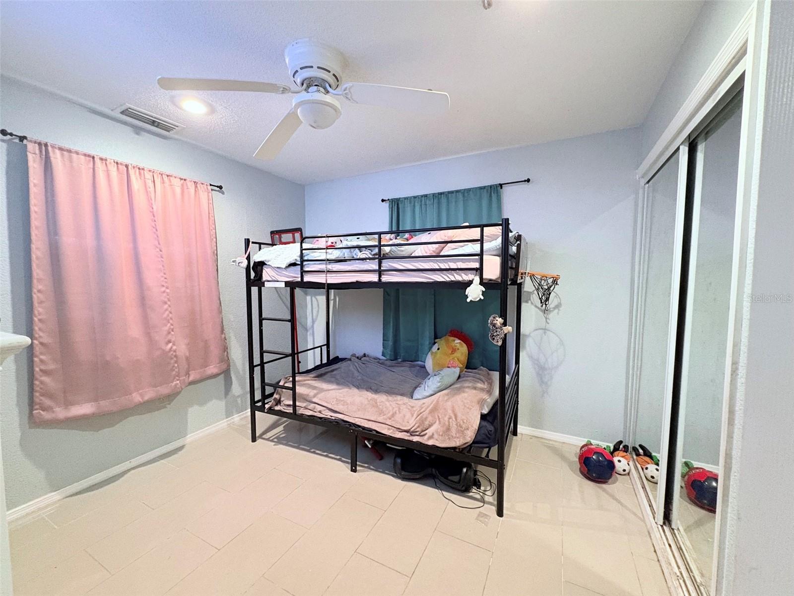 7095 54th, St Petersburg, FL 33709