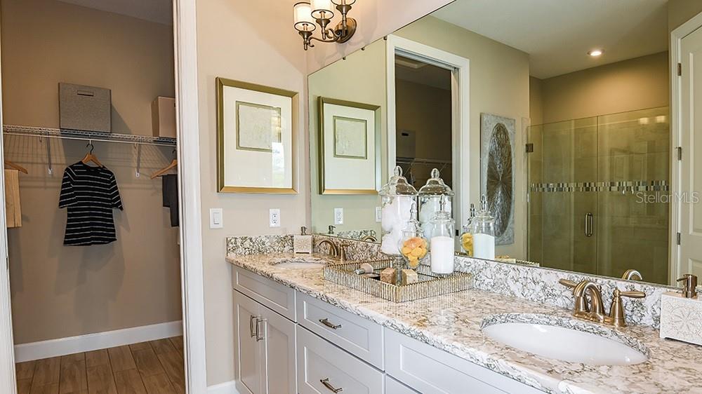 14525 Derna, Bradenton, FL 34211