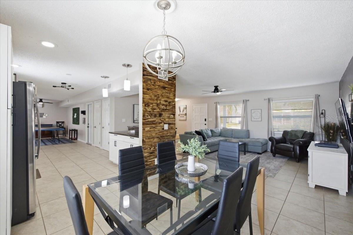 4710 Travertine, Tampa, FL 33615