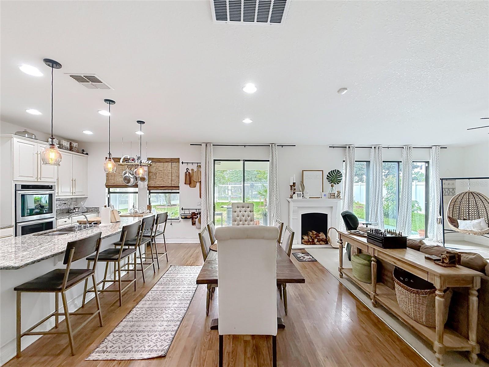 726 Woods Landing, Minneola, FL 34715