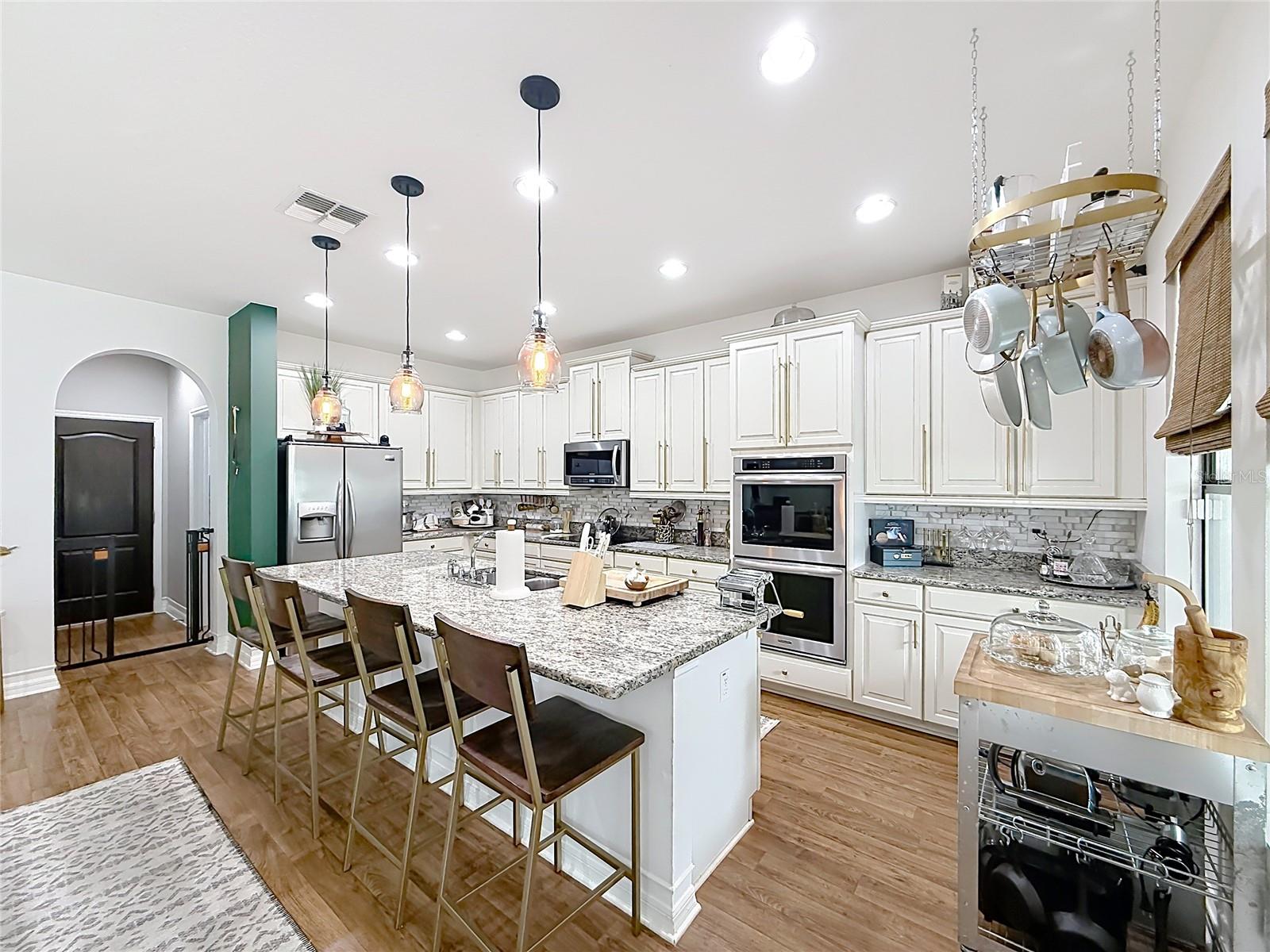 726 Woods Landing, Minneola, FL 34715