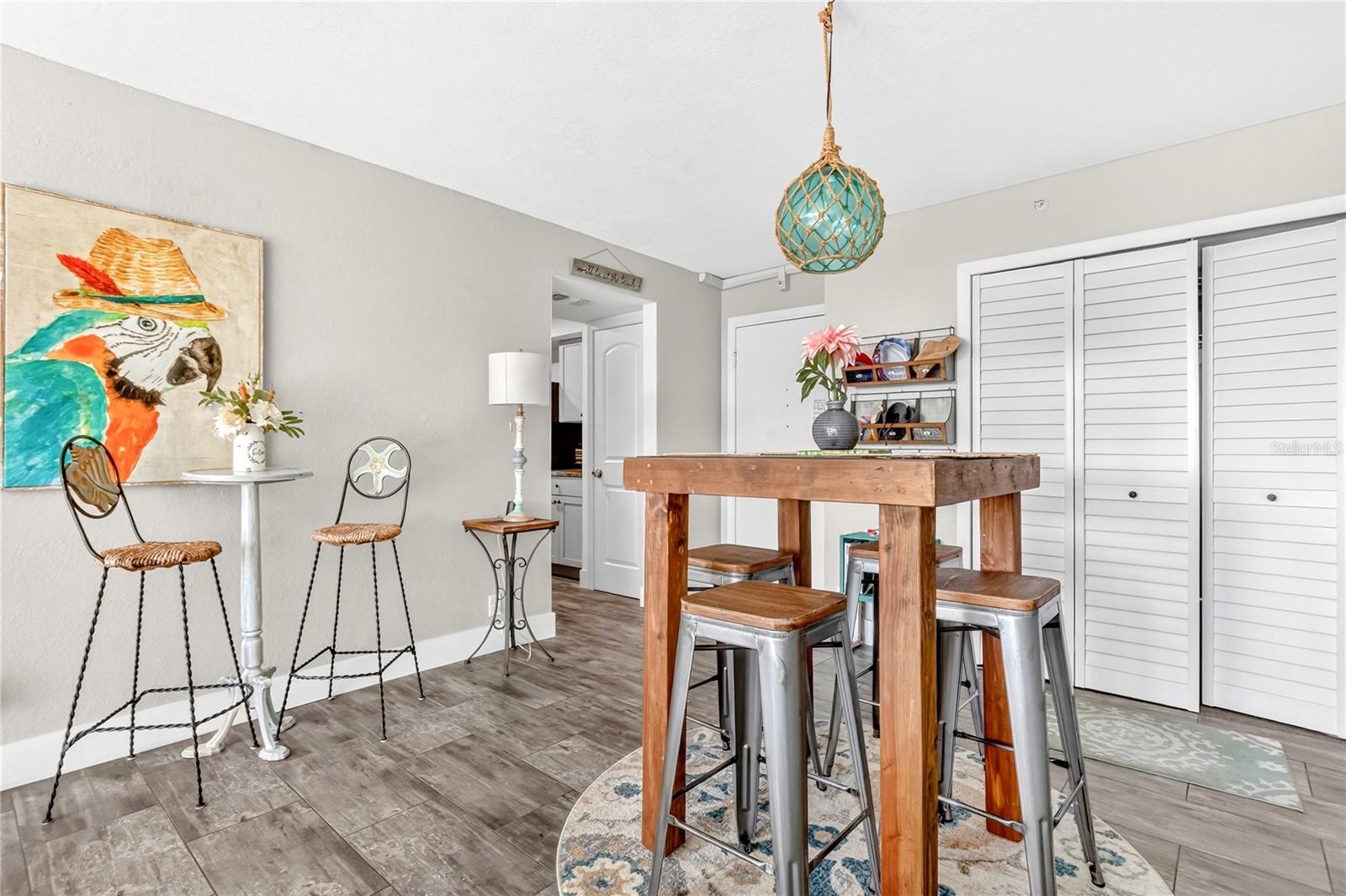 255 Dolphin Unit 407, Clearwater Beach, FL 33767