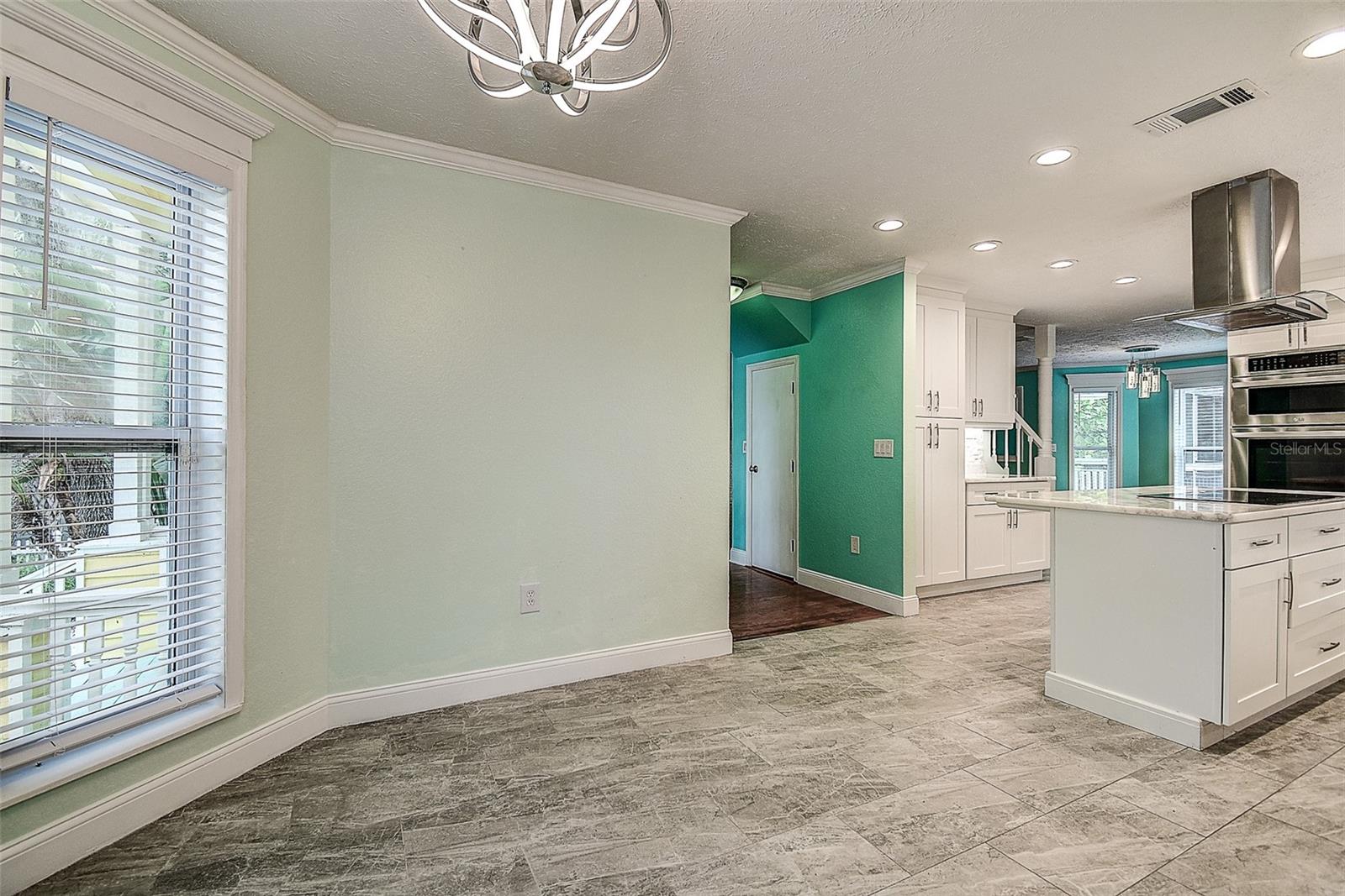510 Wideview, Tarpon Springs, FL 34689
