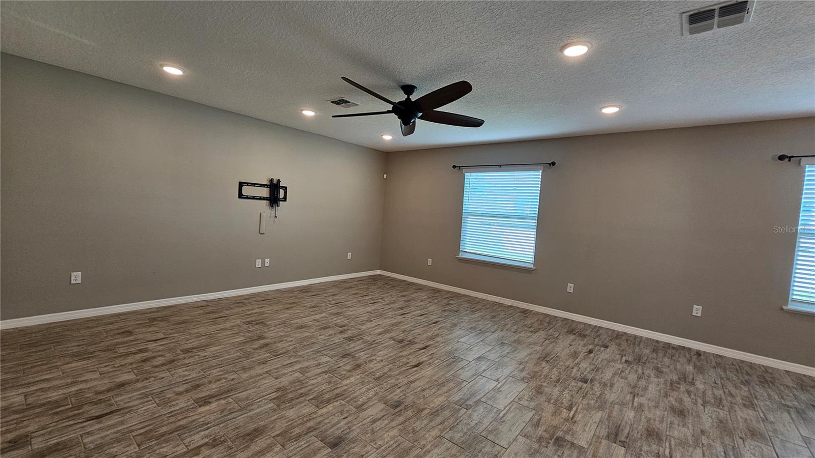 1921 Bell Creek, Fruitland Park, FL 34731