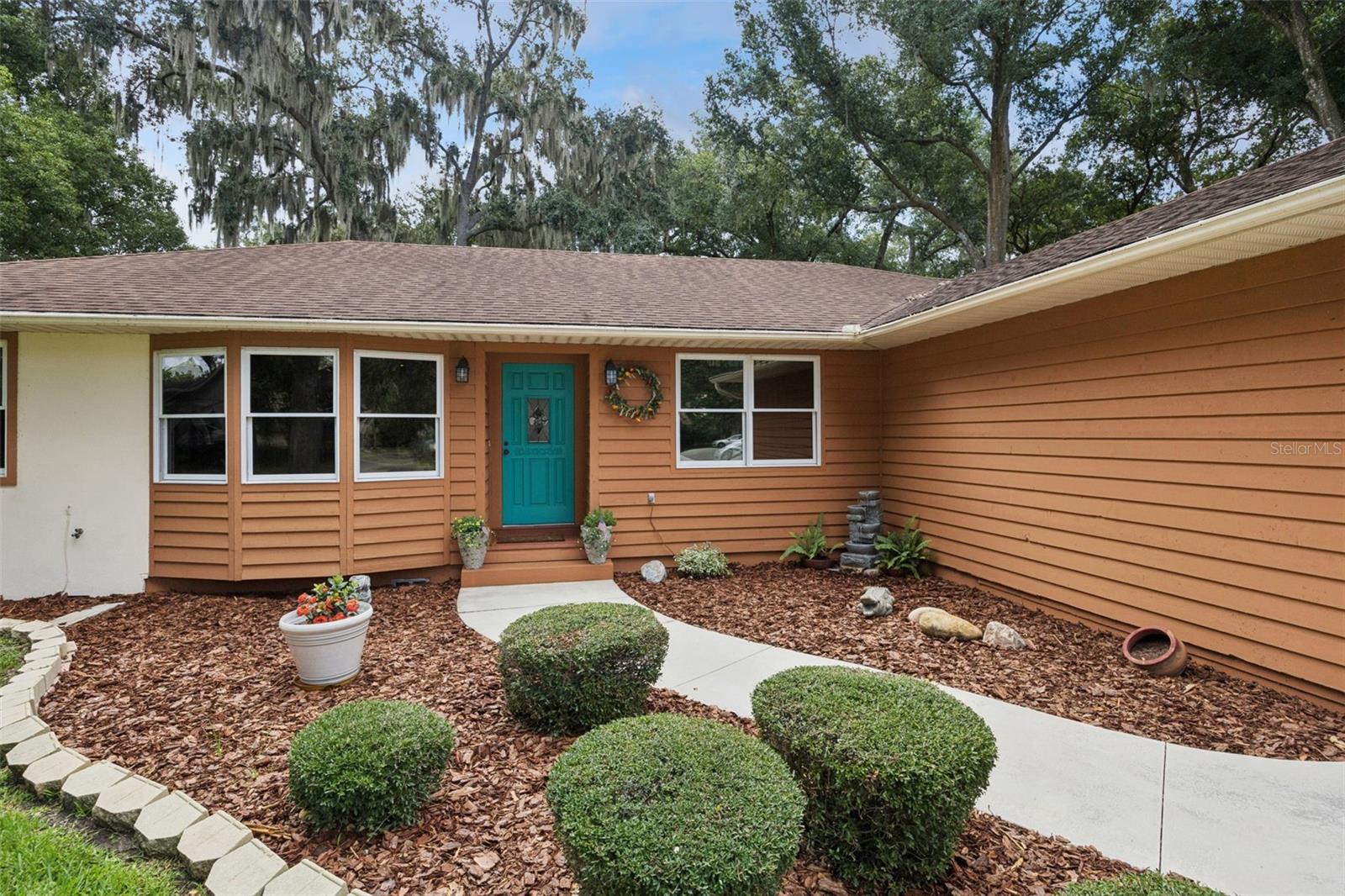 480 Lake Forest, Mount Dora, FL 32757