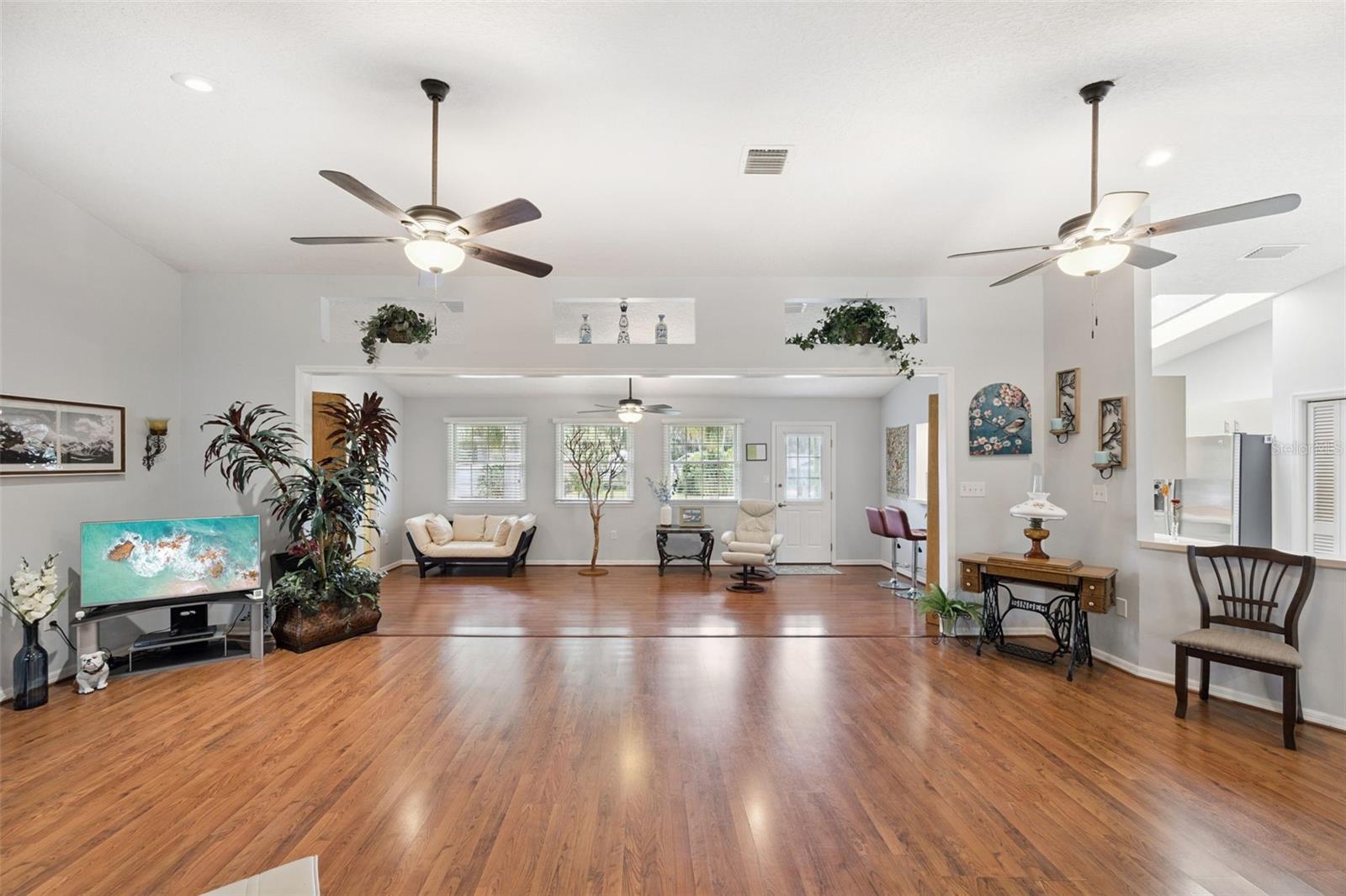480 Lake Forest, Mount Dora, FL 32757