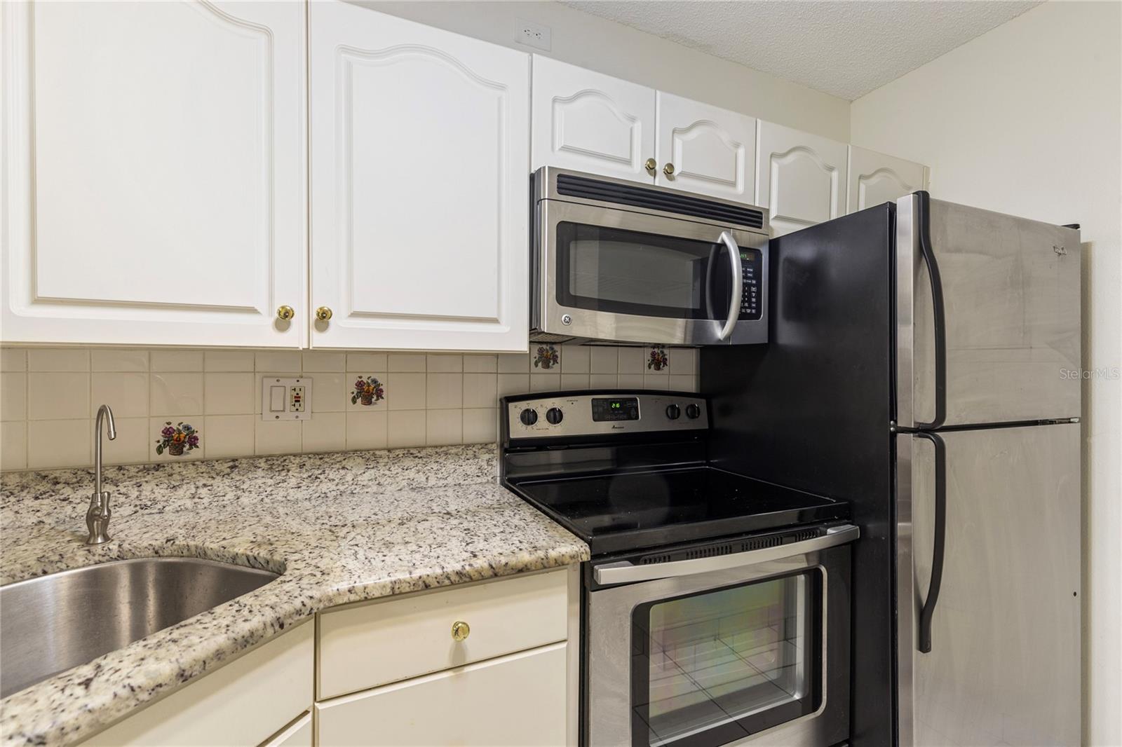 3232 Lake Pine Unit B1, Tarpon Springs, FL 34688