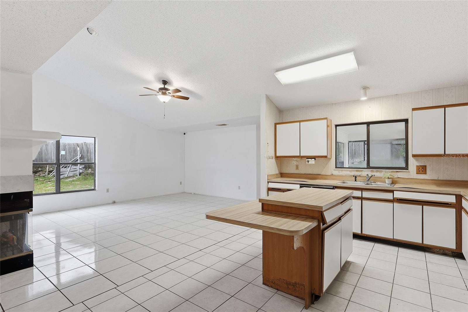 2939 Danforth, Orlando, FL 32818