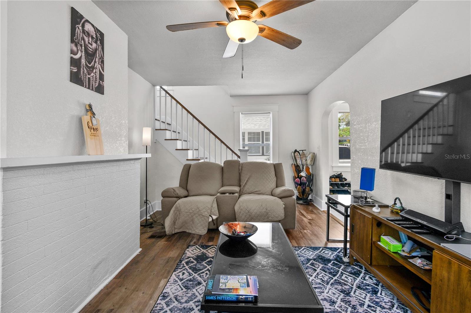 766 13th, St Petersburg, FL 33701