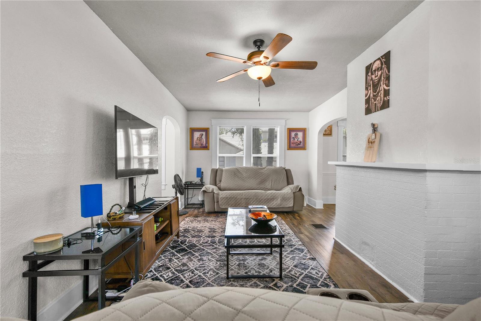 766 13th, St Petersburg, FL 33701