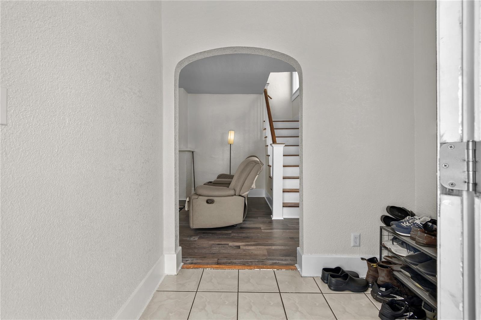 766 13th, St Petersburg, FL 33701