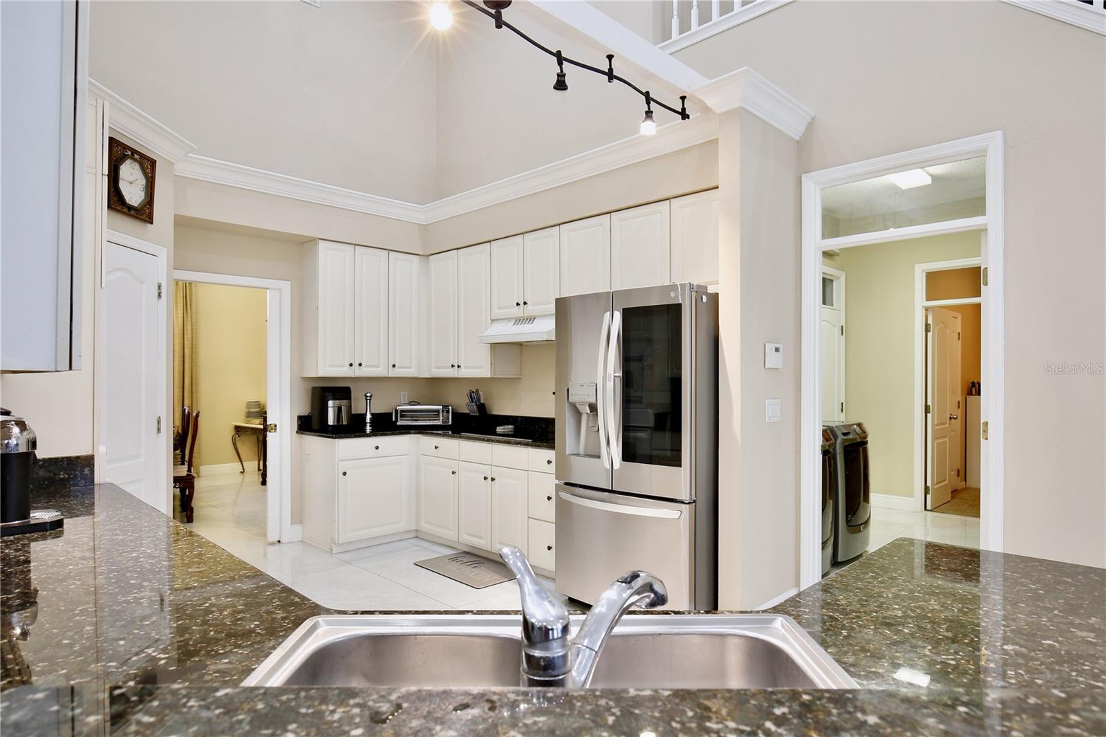 9374 Wickham, Orlando, FL 32836