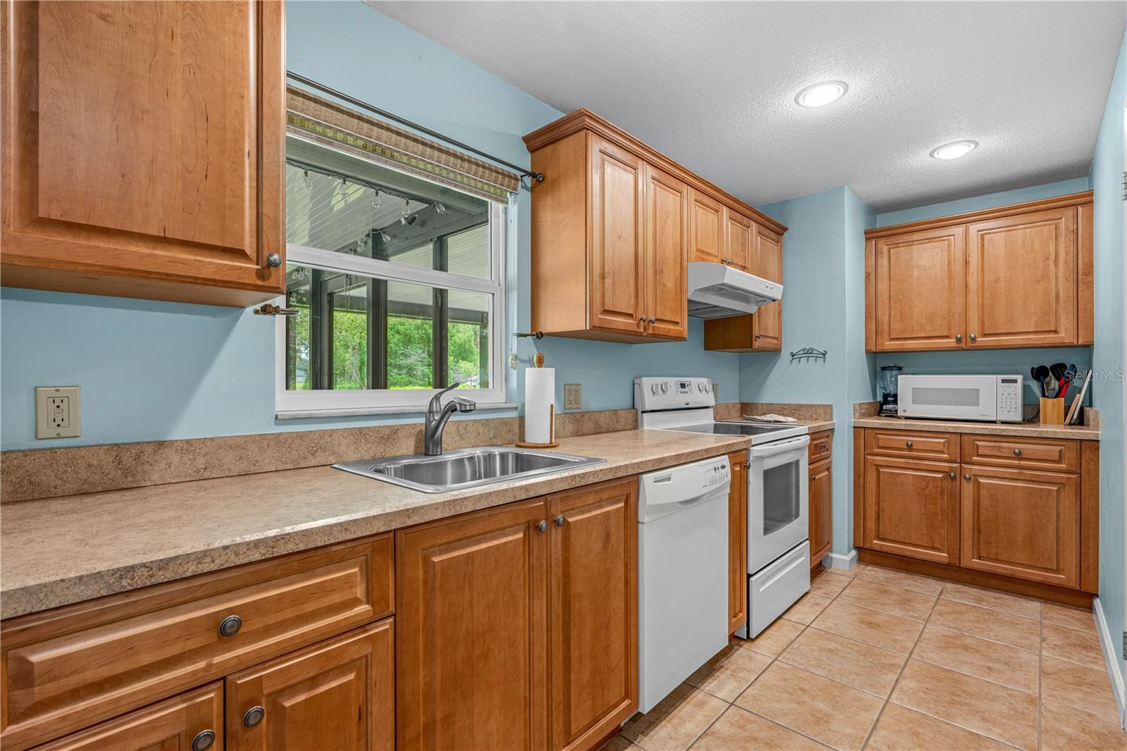 2955 Carriage, South Daytona, FL 32119