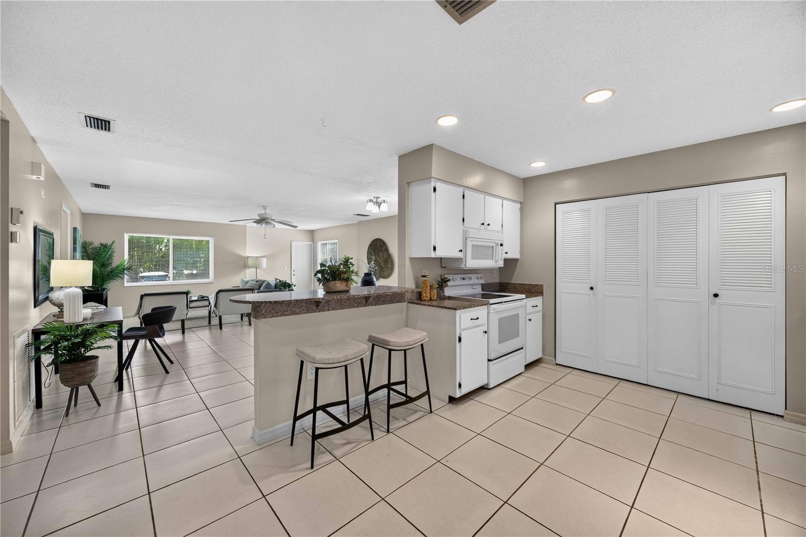 4565 Tippecanoe Unit 22, Sarasota, FL 34233