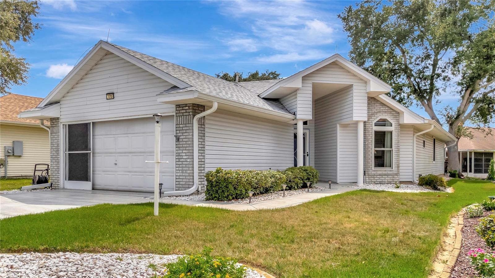 21707 Queen Mary, Leesburg, FL 34748