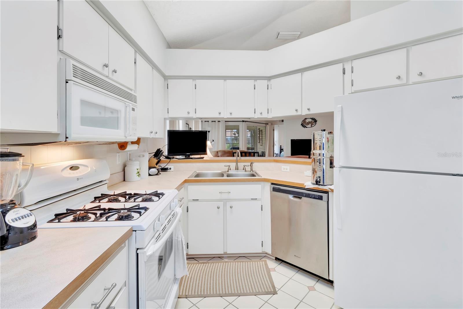 21707 Queen Mary, Leesburg, FL 34748