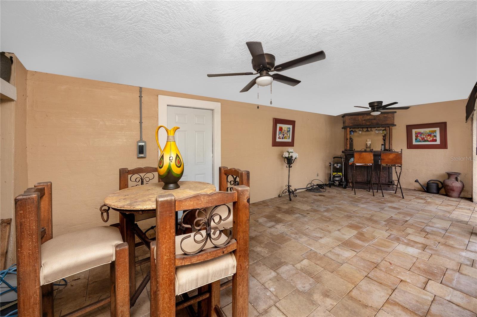 755 43rd, St Petersburg, FL 33713
