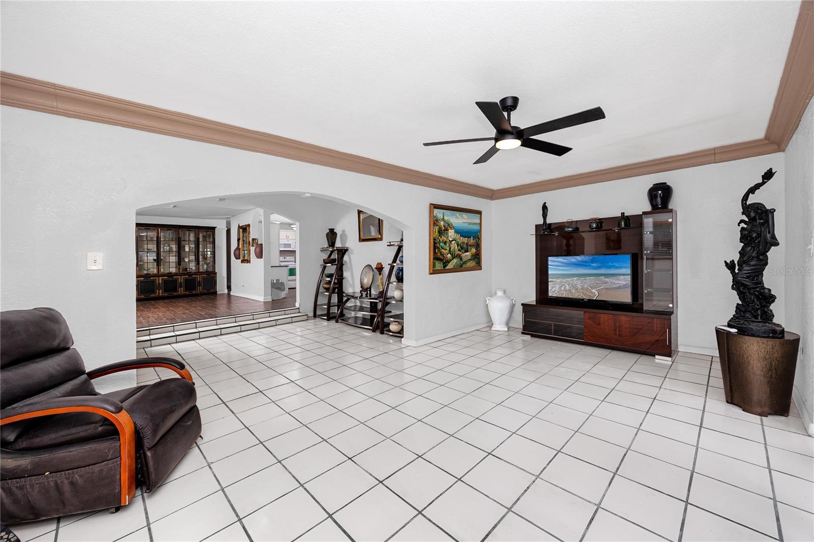 755 43rd, St Petersburg, FL 33713