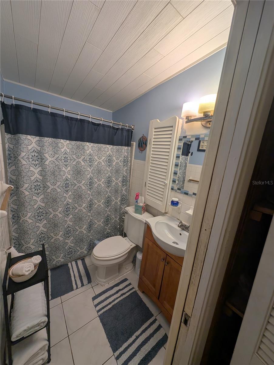1529 River, Tampa, FL 33603