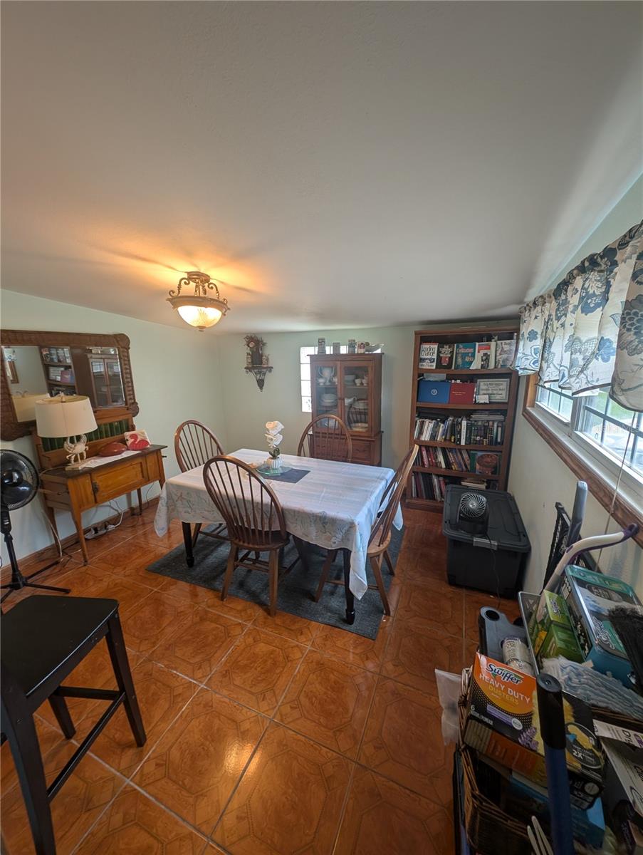 1529 River, Tampa, FL 33603