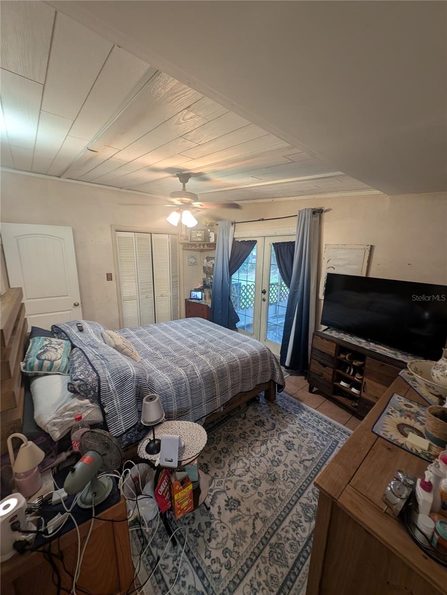1529 River, Tampa, FL 33603