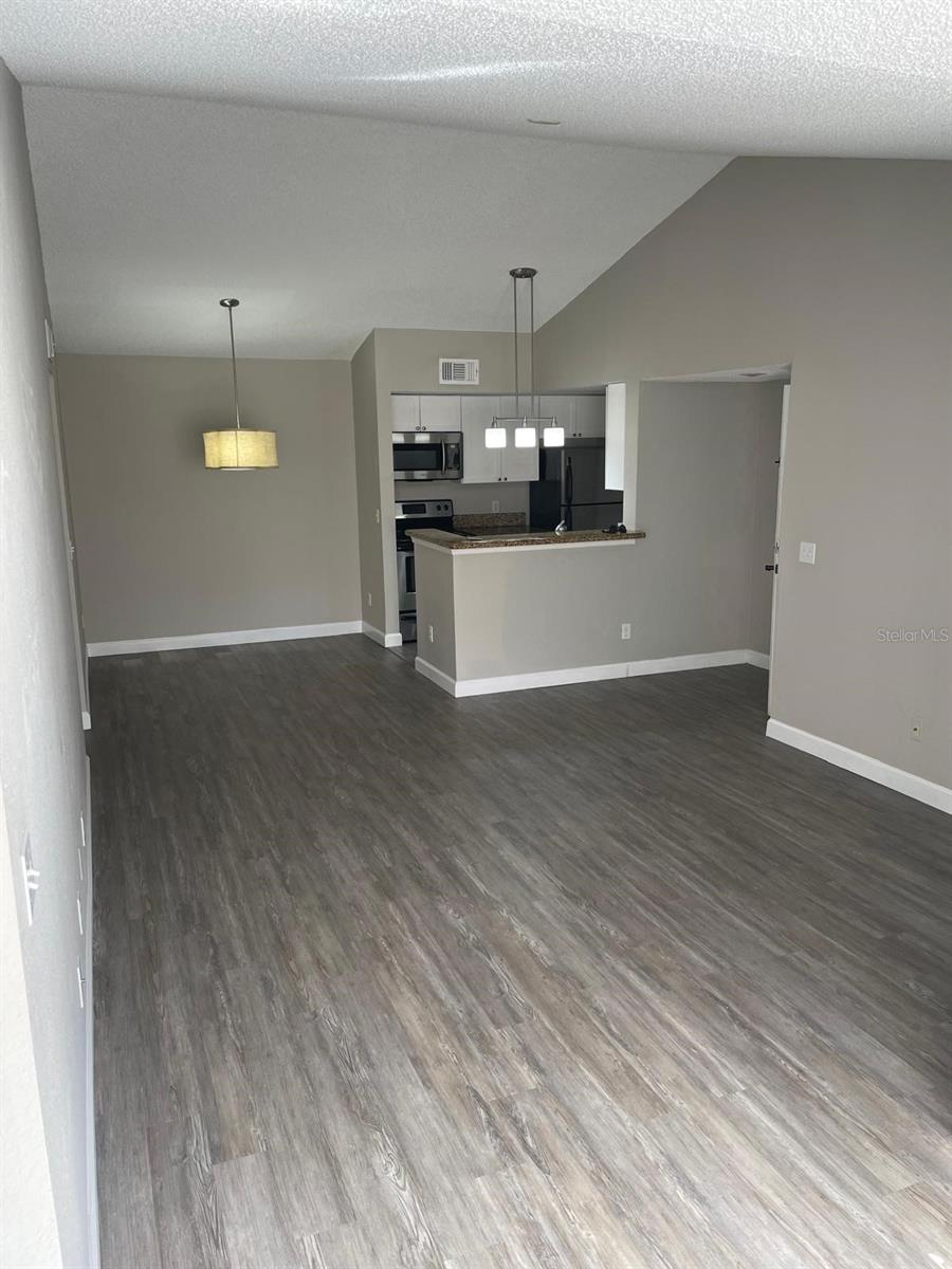 5140 Conroy Unit 35, Orlando, FL 32811