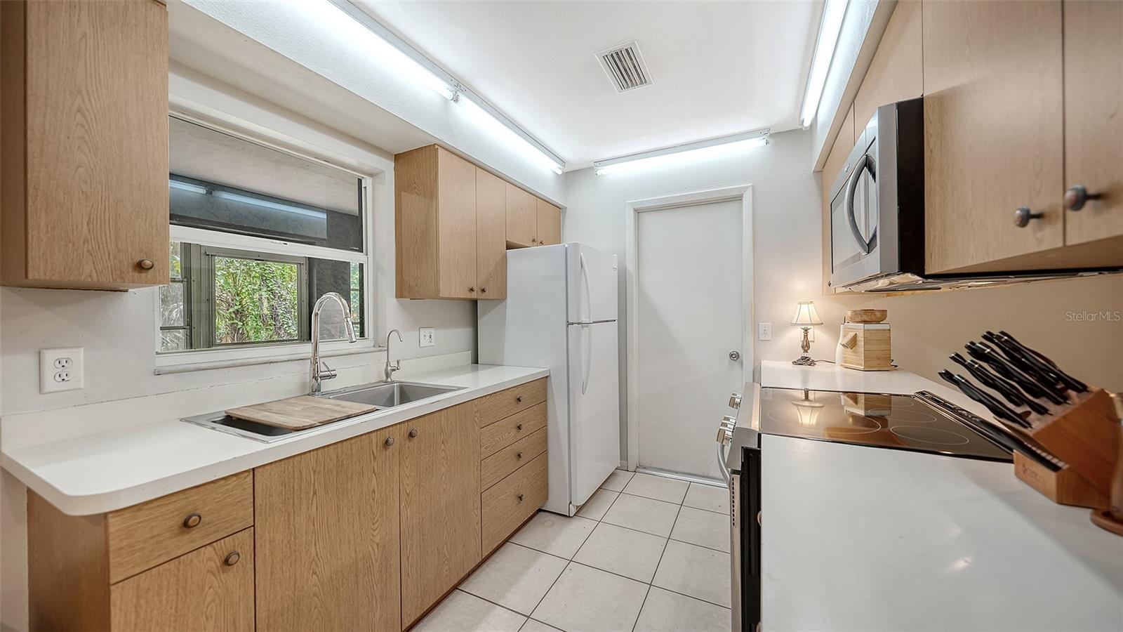 4498 Hidden River, Sarasota, FL 34240