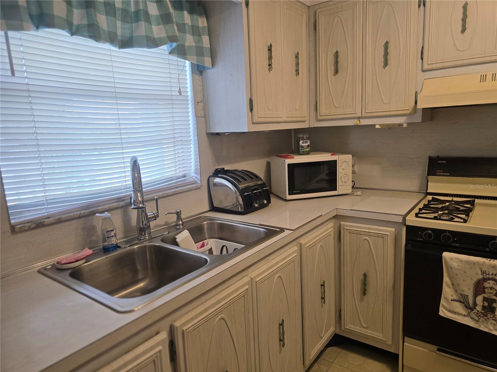 5356 81st Unit 15, St Petersburg, FL 33709