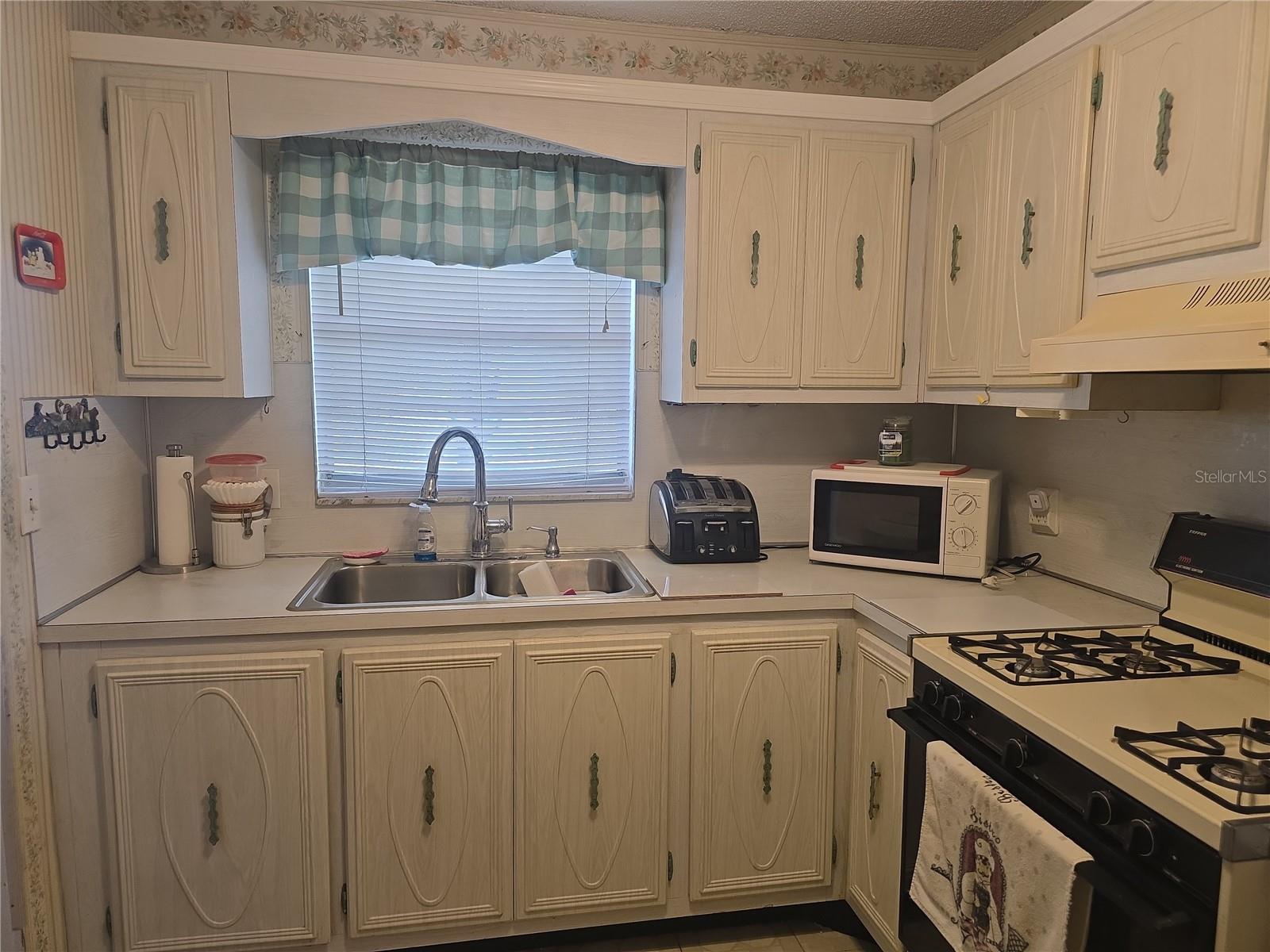 5356 81st Unit 15, St Petersburg, FL 33709