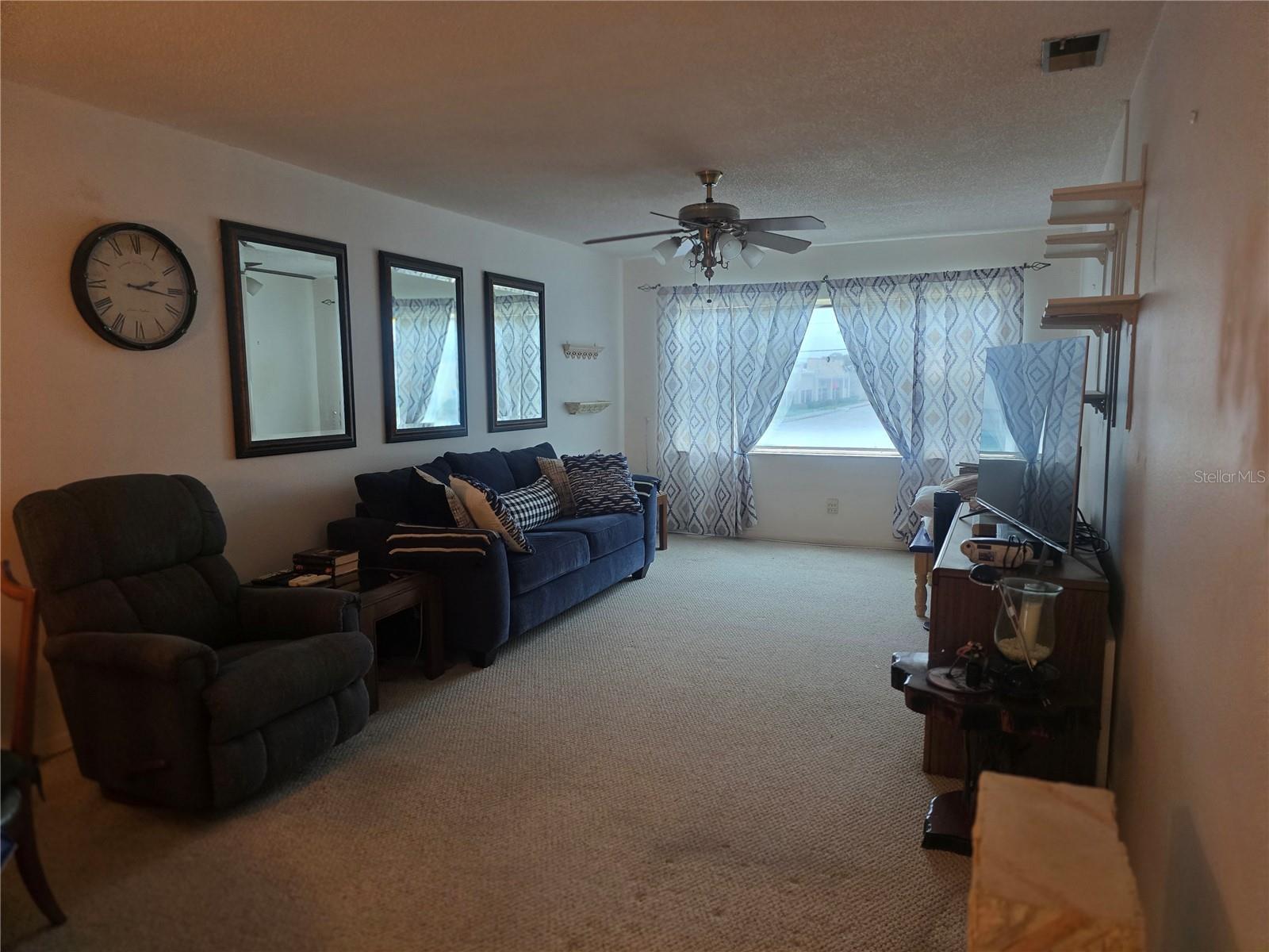 5356 81st Unit 15, St Petersburg, FL 33709
