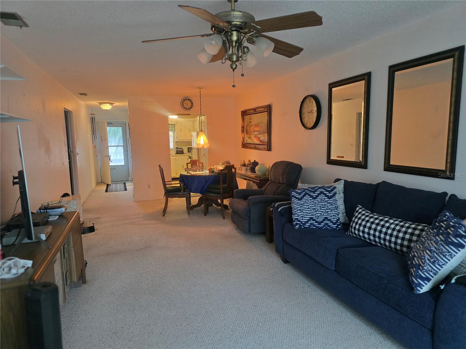 5356 81st Unit 15, St Petersburg, FL 33709