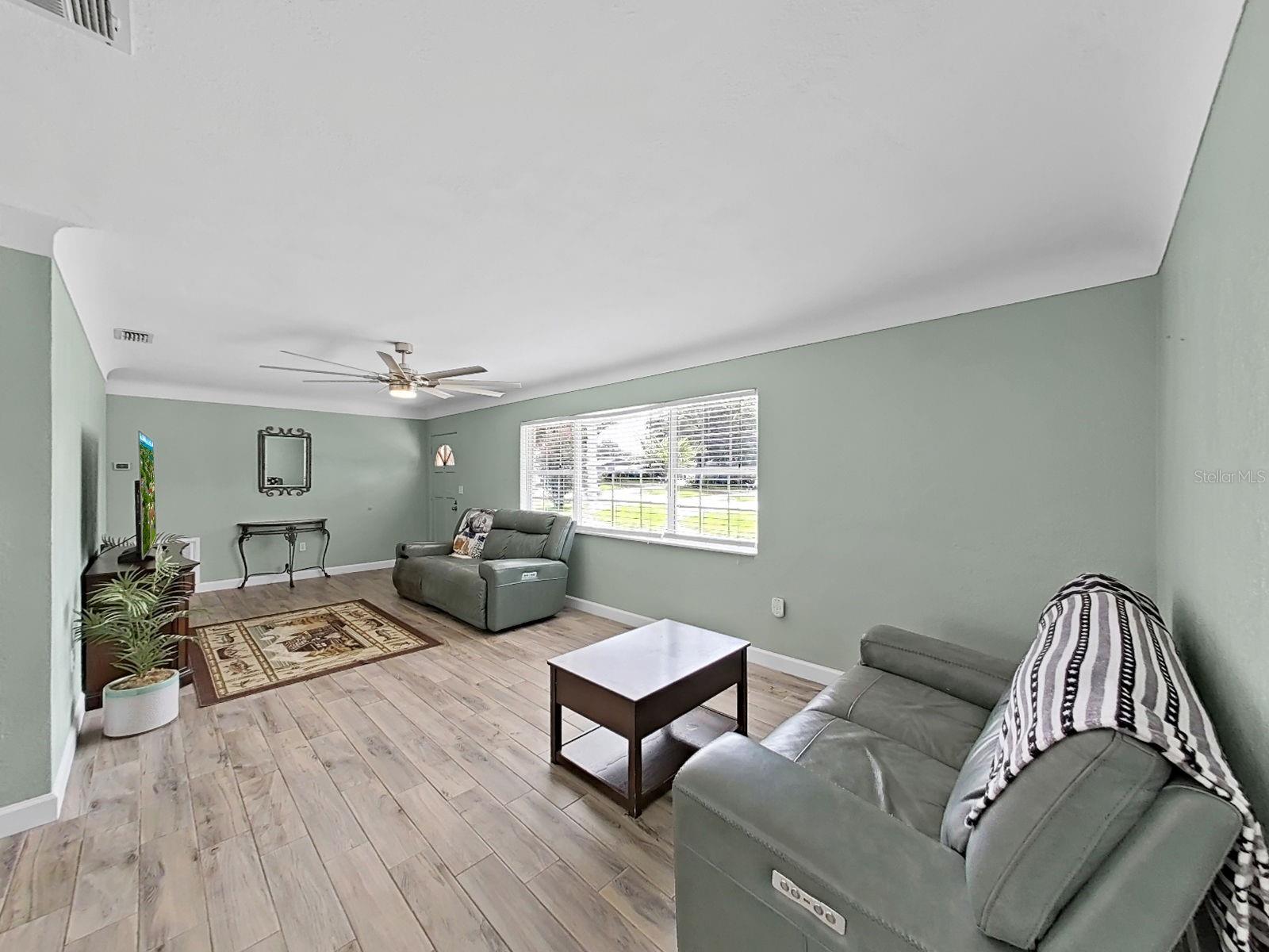 5931 49th, St Petersburg, FL 33709