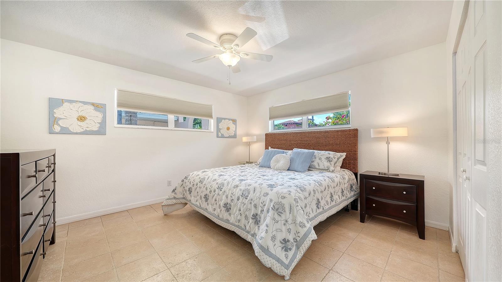 1749 Hillview Unit 1, Sarasota, FL 34239