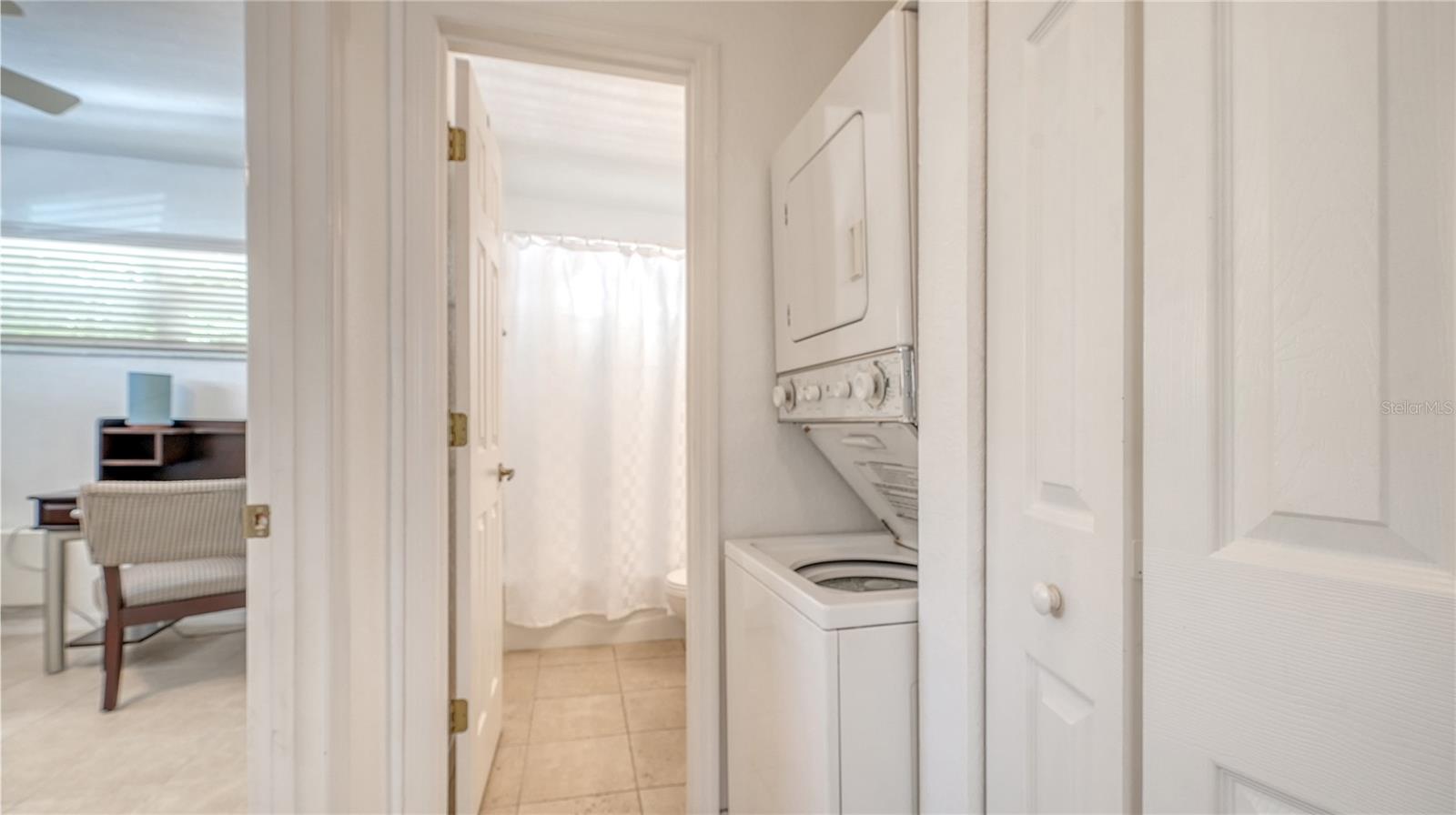 1749 Hillview Unit 1, Sarasota, FL 34239
