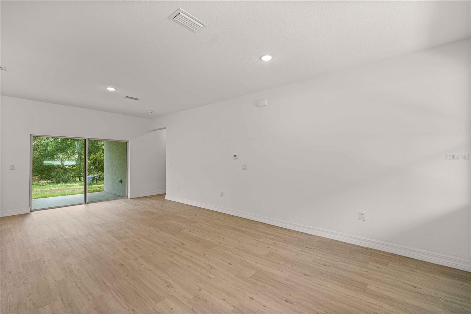 1197 G Martinelli, Citrus Springs, FL 34434