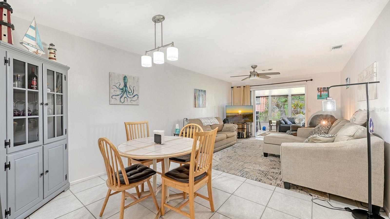 2436 Golf Course Unit 707, Sarasota, FL 34234