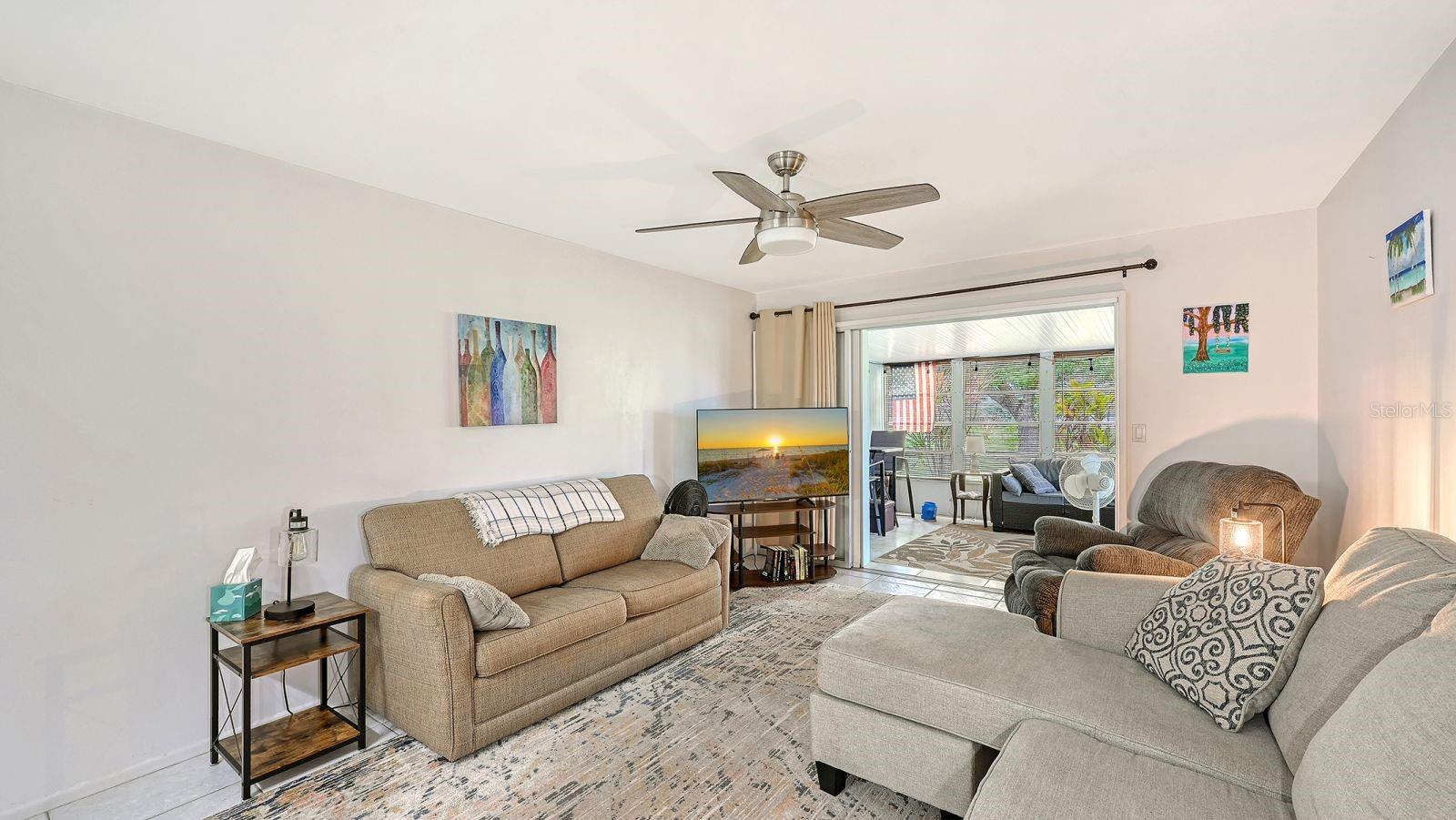 2436 Golf Course Unit 707, Sarasota, FL 34234