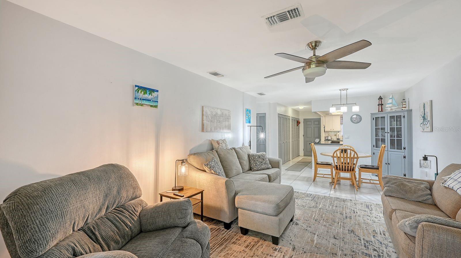 2436 Golf Course Unit 707, Sarasota, FL 34234