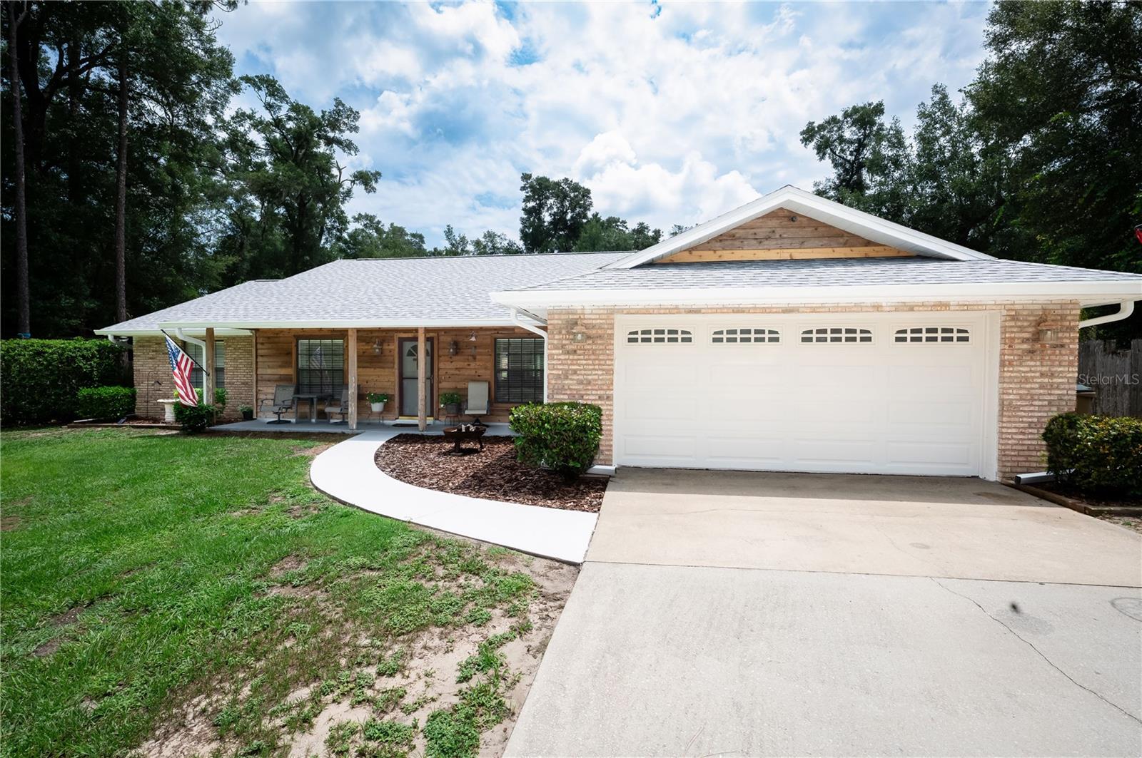 23816 Oak Tree, Sorrento, FL 32776