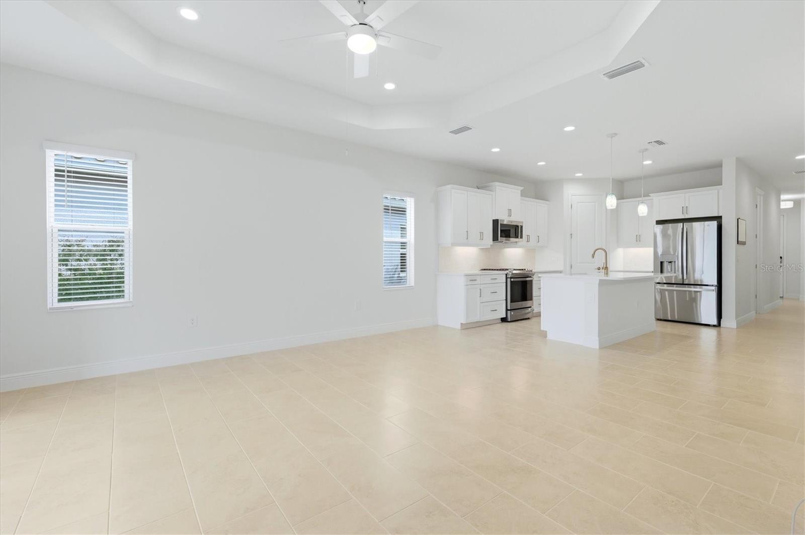 2605 Star Apple, Sarasota, FL 34240
