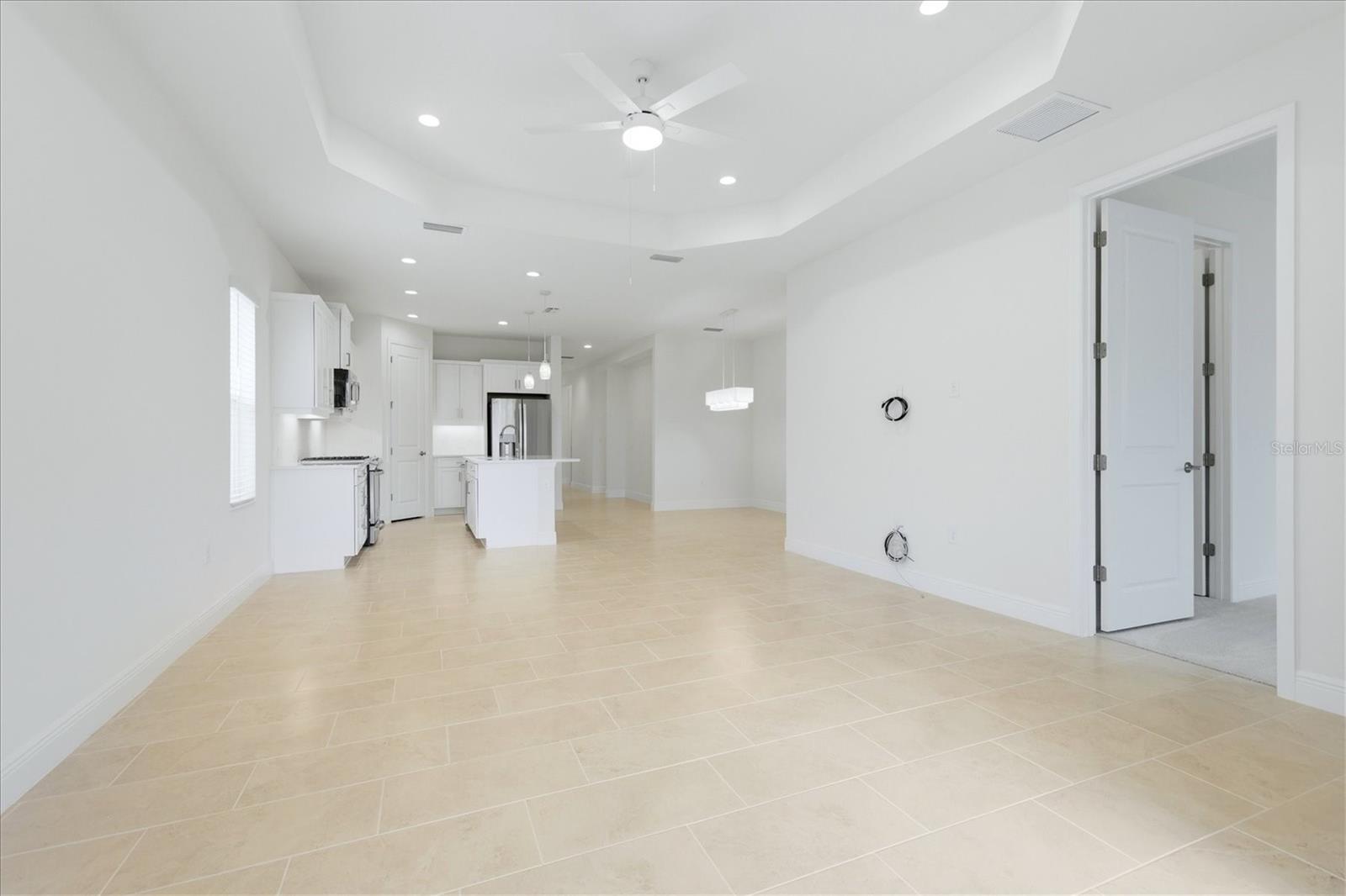 2605 Star Apple, Sarasota, FL 34240