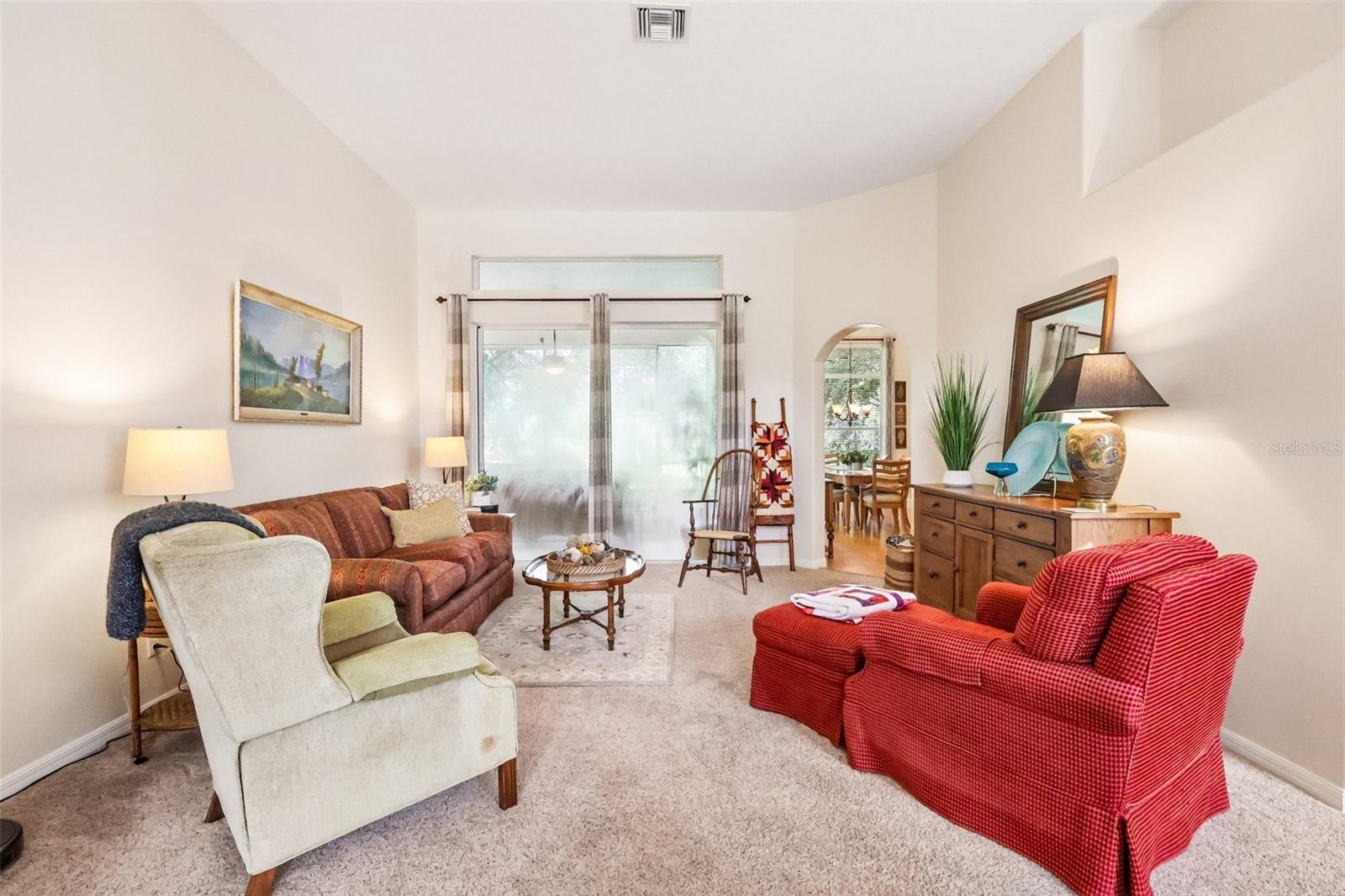 20554 Queen Alexandra, Leesburg, FL 34748
