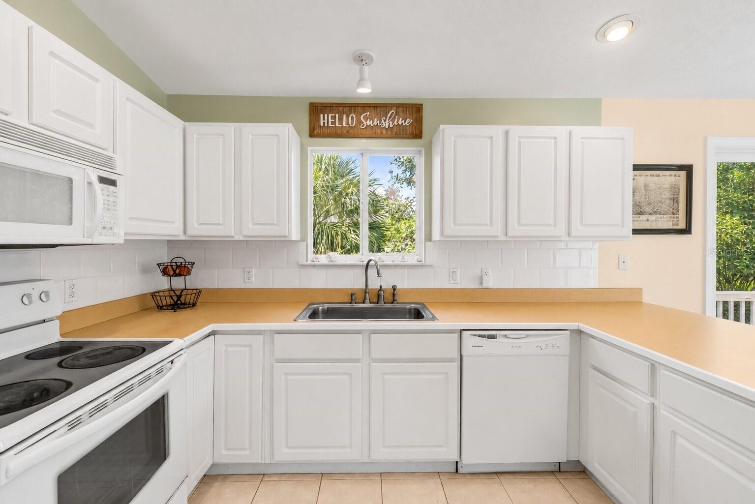 2722 Annette, Flagler Beach, FL 32136